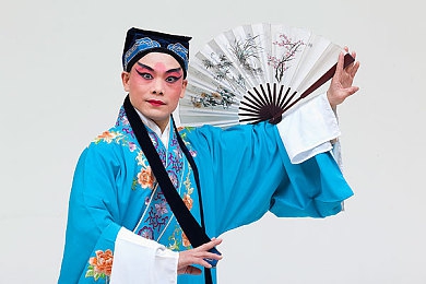 假面骑士贝尔外传免费观看,假面骑士外传免费，粉丝狂欢！