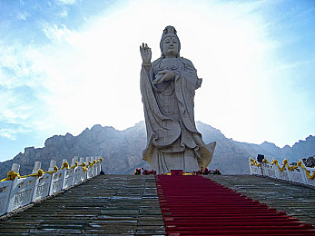 索多玛的120天在线观看,灾难求生电影走红，索多玛城惊心动魄-1