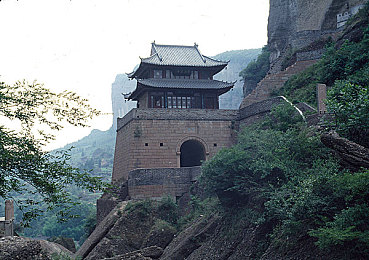 三下悠亚有被中出过吗,日本女艺人三下悠亚私密话题引关注-2