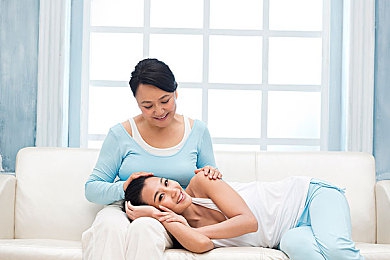 英语里说女朋友你真听话怎么说,浪漫英语：如何巧妙赞美女友听话？-2