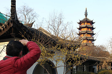 七八个变态用毛笔戳我尿孔,荒村惊悚：毛笔戳尿孔游戏引热议-2