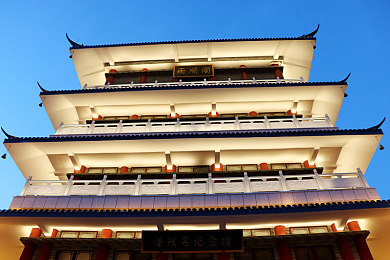 冰块加牛奶加酒精视频,牛奶酒精冰块，神奇分层饮品揭秘-4