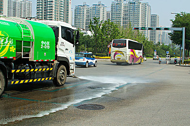 采蜜的小蝴蝶抓起来了吗,蝴蝶采蜜真相，你猜对了没？