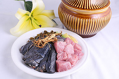 原神夜兰腿法娴熟脚法,《原神》新角色夜兰，技能独步江湖引热议-3
