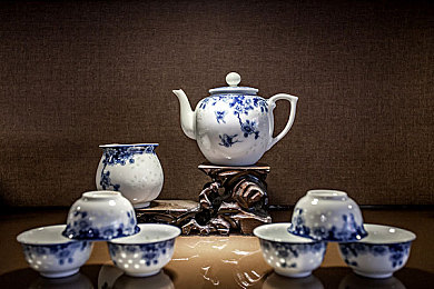 水润紧致销魂低吟古代,千年服饰展：穿越时空之美-5