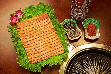 欧美歌视频是白底黑线,白线舞动，音乐视觉盛宴-3