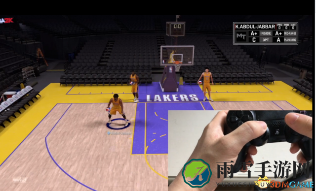 NBA2K17低位技巧解析：投篮扣篮实战攻略